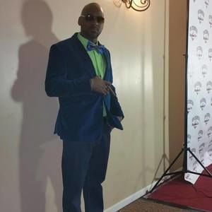 Meet your Posher, Brandon